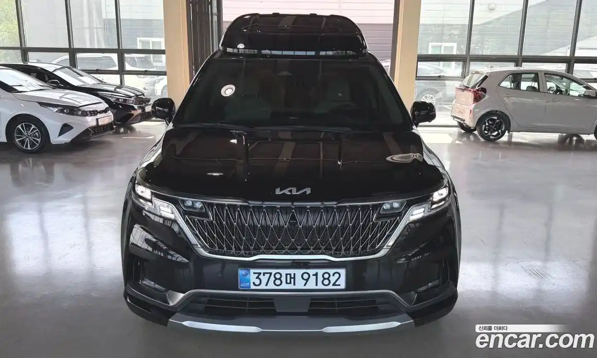 Kia Canival 2023 3.5 гидро в Москве № 1904642, фото 3