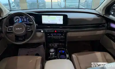 Kia Canival 2023 3.5 гидро в Москве № 1904642, миниатюра 7