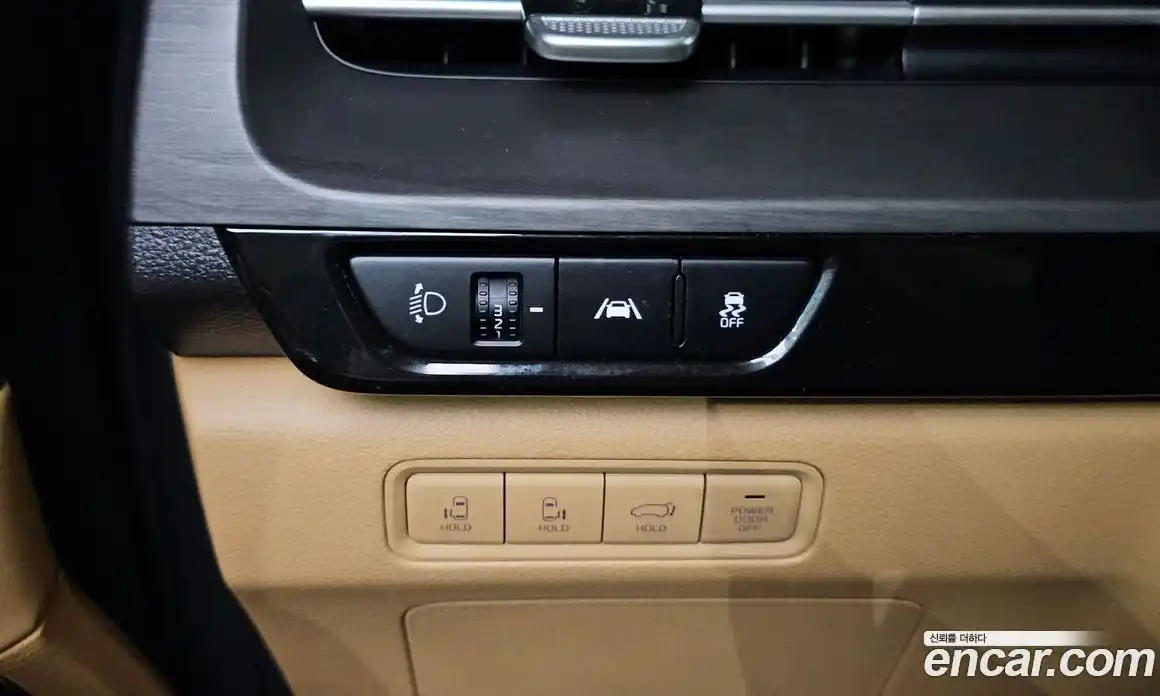 Kia Canival 2021 2.2 гидро в Москве № 1904924, фото 28