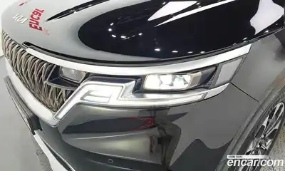 Kia Canival 2021 2.2 гидро в Москве № 1904924, миниатюра 8