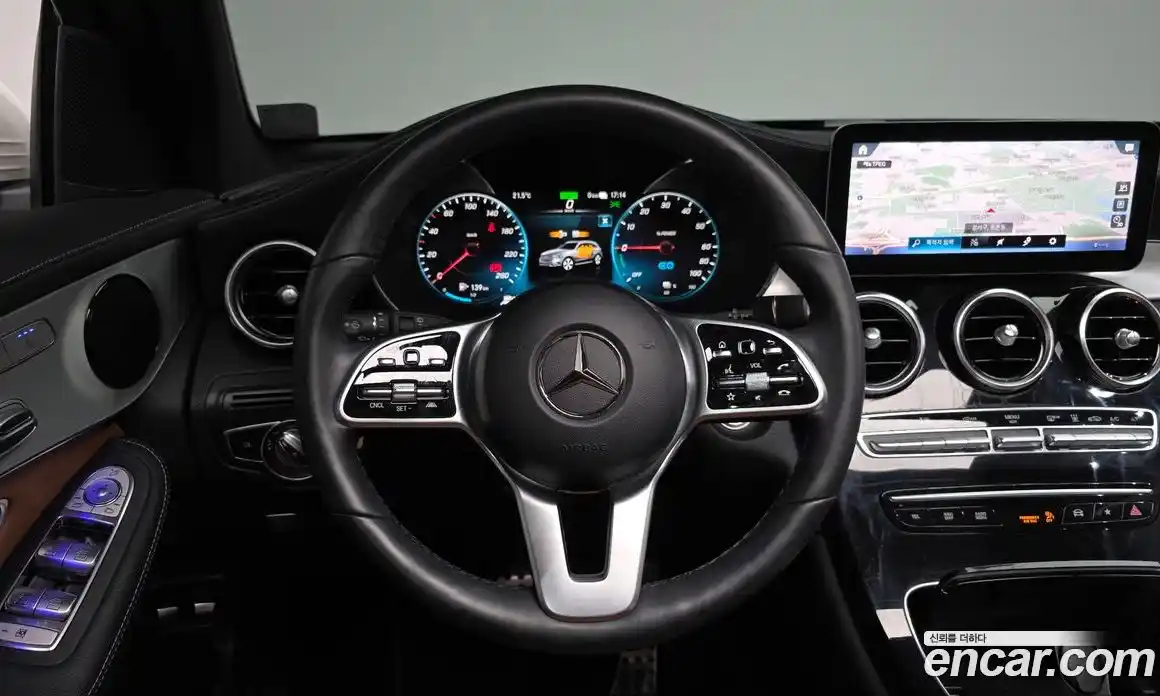 Mercedes-Benz GLC-Class 2022 2.0 гидро в Москве № 1905242, фото 19