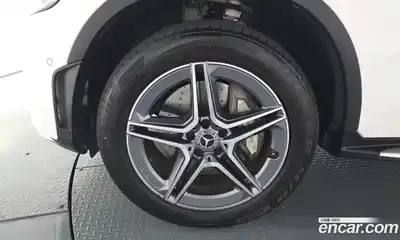 Mercedes-Benz GLC-Class 2022 2.0 гидро в Москве № 1905242, миниатюра 4