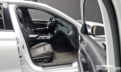 Genesis G70 2019 2.0 гидро в Москве № 1905564, миниатюра 11