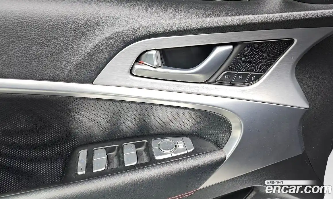 Genesis G70 2019 2.0 гидро в Москве № 1905564, фото 16