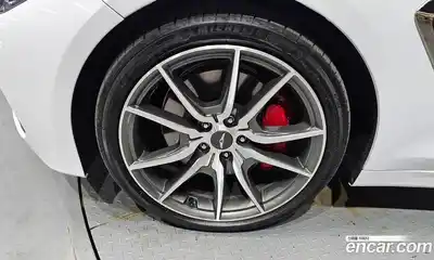 Genesis G70 2019 2.0 гидро в Москве № 1905564, миниатюра 5