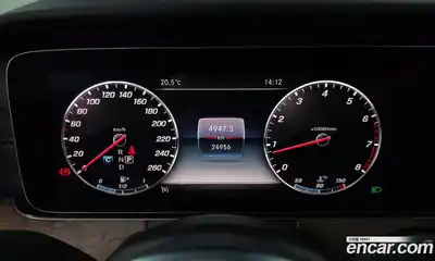 Mercedes-Benz E-Class 2019 2.0 гидро в Москве № 1906328, миниатюра 11