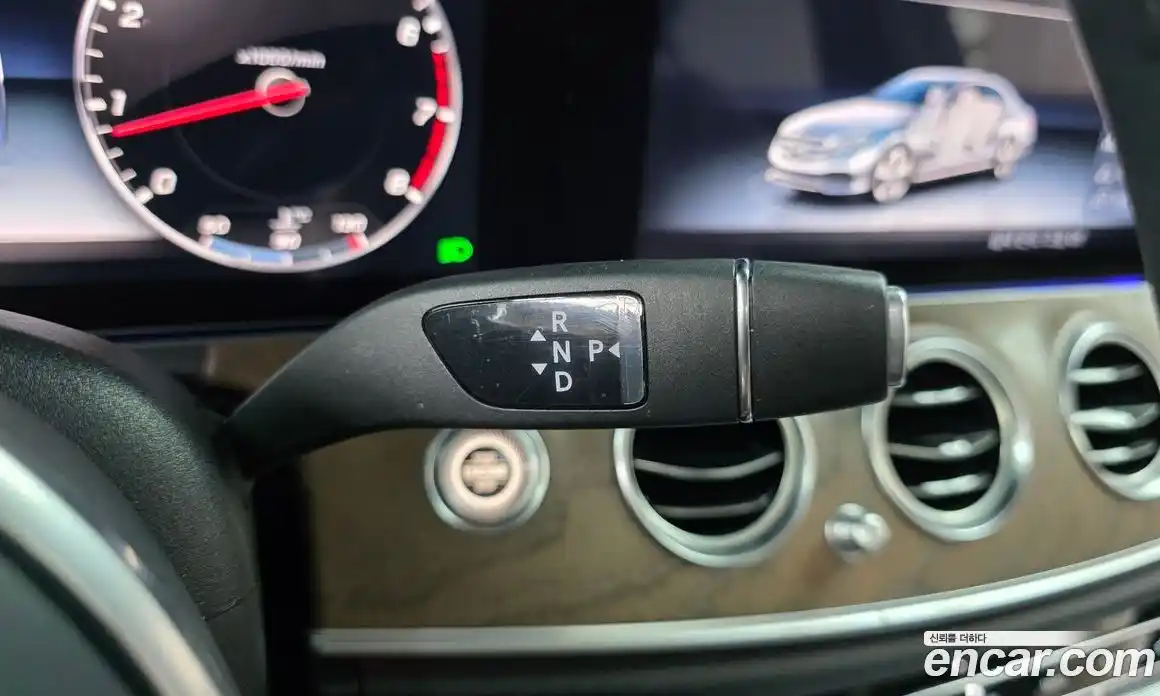 Mercedes-Benz E-Class 2019 2.0 гидро в Москве № 1906328, фото 12