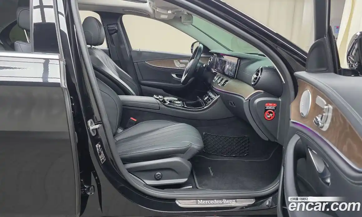 Mercedes-Benz E-Class 2019 2.0 гидро в Москве № 1906328, фото 17
