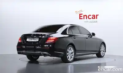 Mercedes-Benz E-Class 2019 2.0 гидро в Москве № 1906328, миниатюра 2