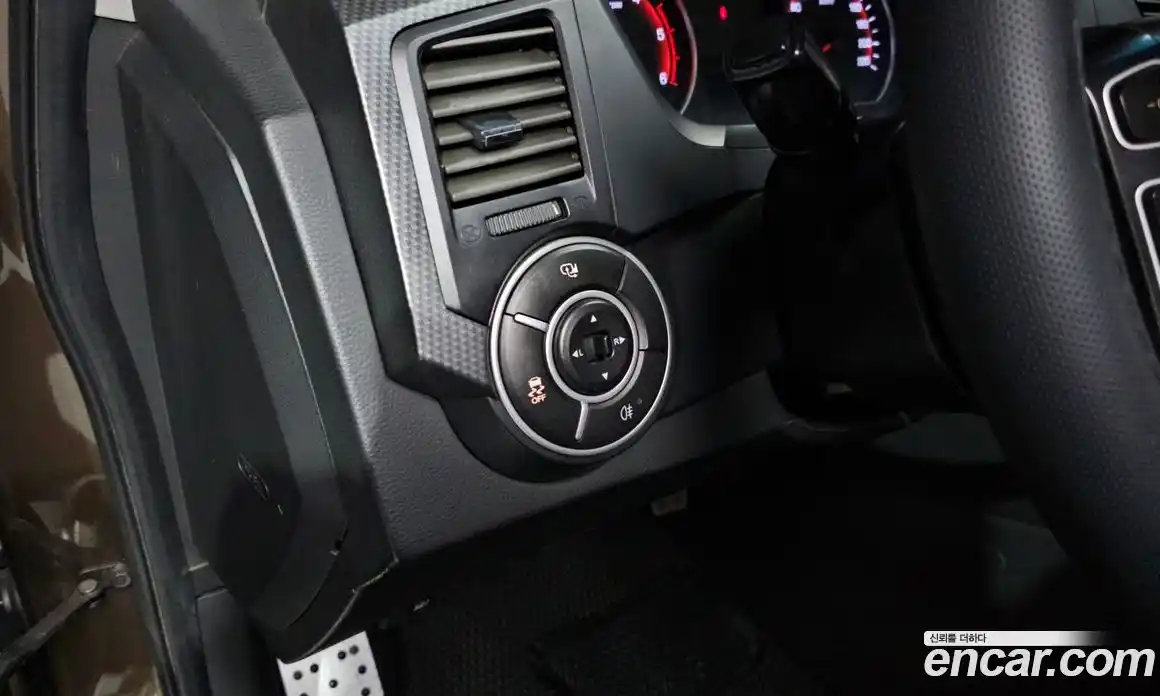 SsangYong Korando 2014 2.0 гидро в Москве № 1906736, фото 18