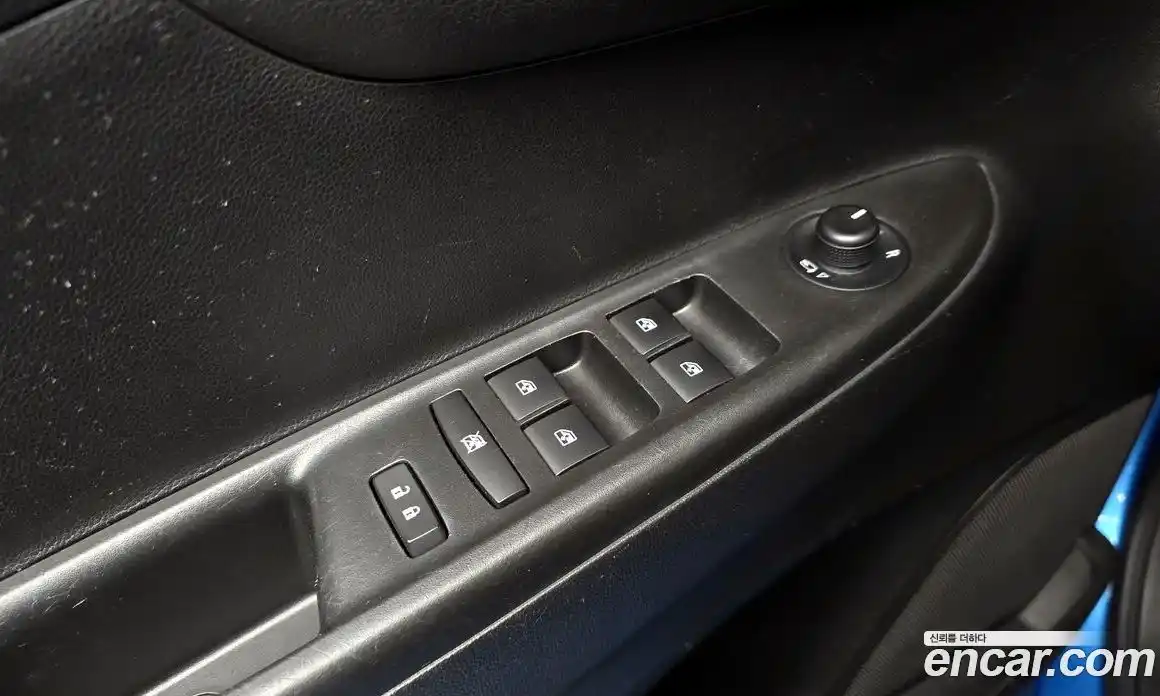 Chevrolet Spark 2016 1.0 гидро в Москве, фото 22