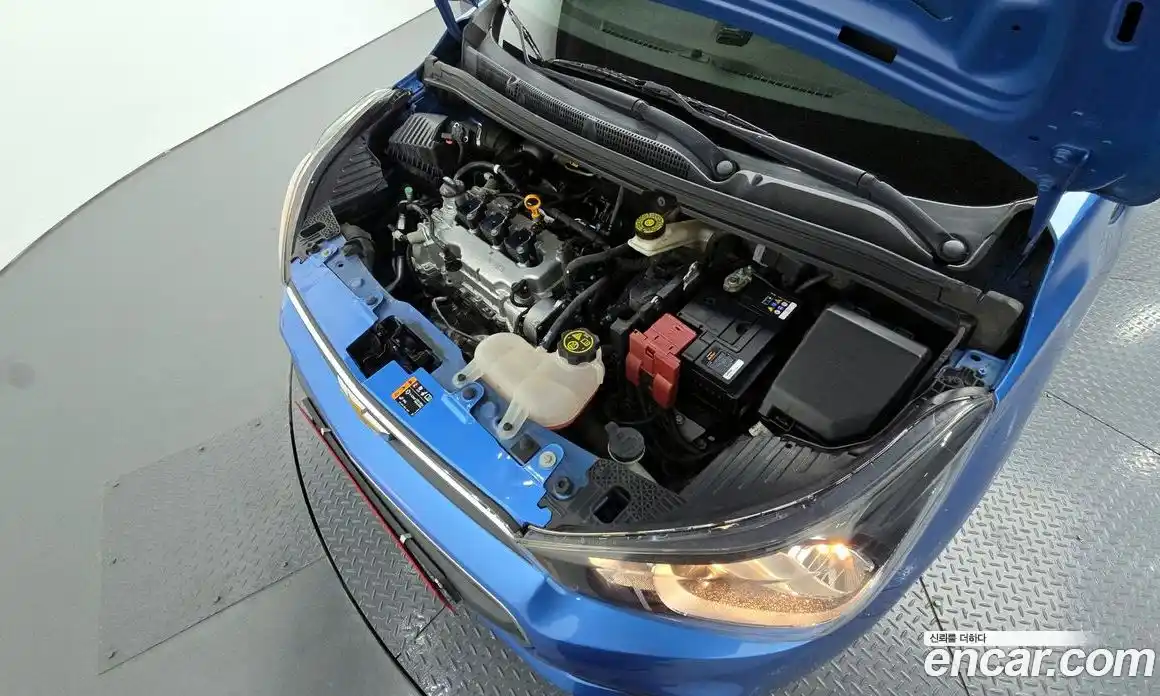 Chevrolet Spark 2016 1.0 гидро в Москве, фото 5