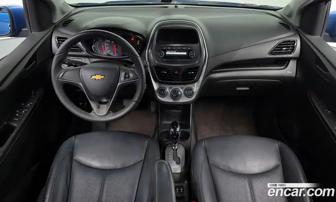 Chevrolet Spark 2016 1.0 гидро в Москве, фото 9
