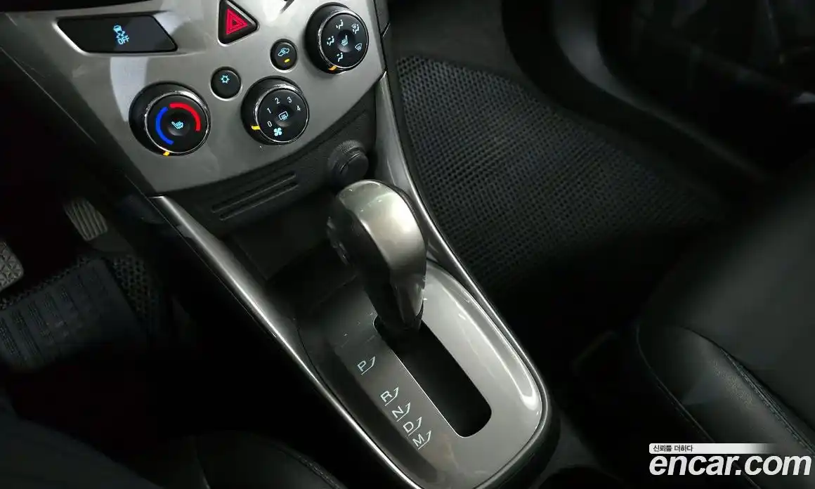 Chevrolet Trax 2016 1.6 гидро в Москве № 1907470, фото 12