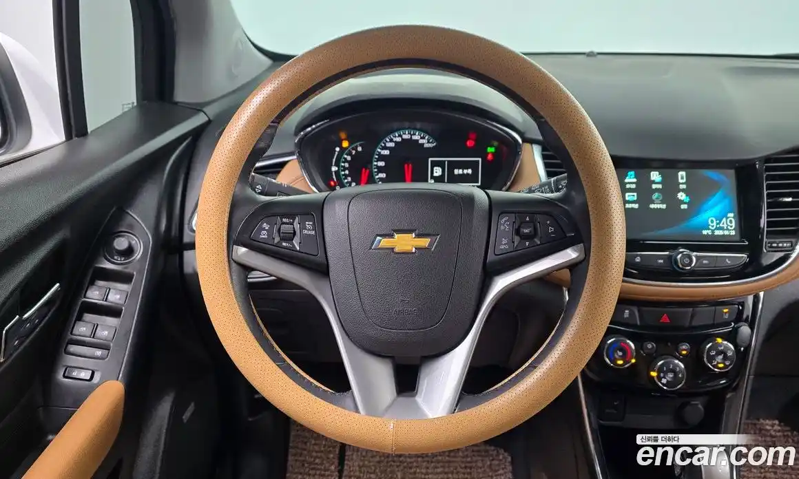Chevrolet Trax 2016 1.4 гидро в Москве № 1907532, фото 19