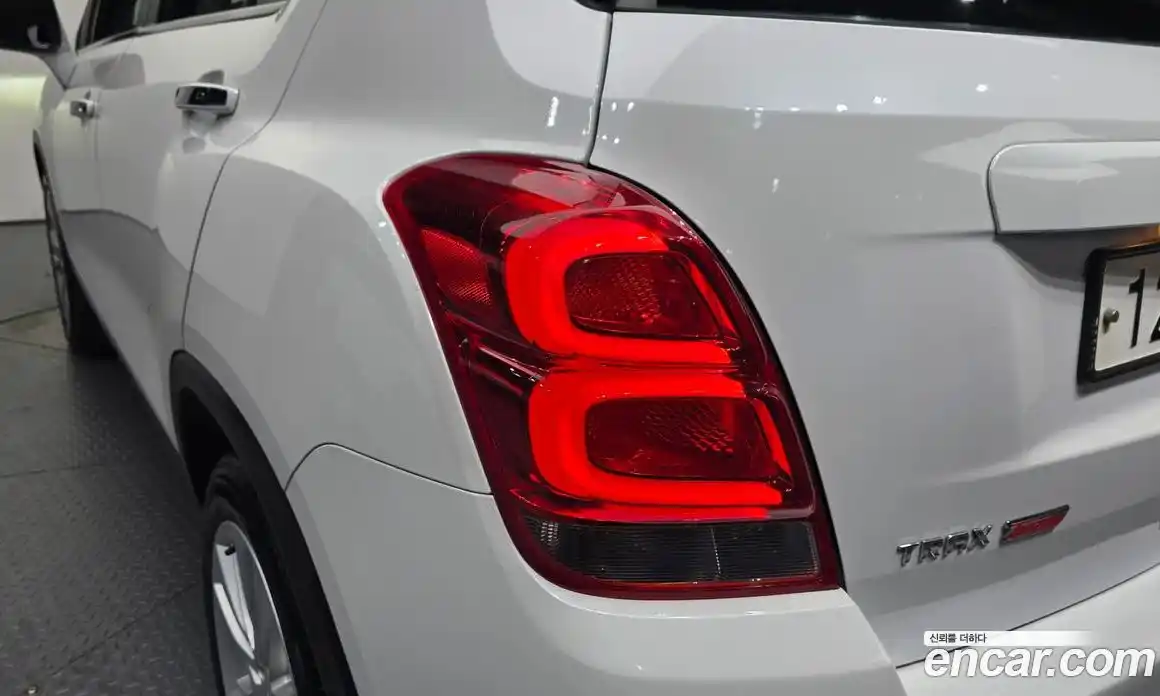 Chevrolet Trax 2016 1.4 гидро в Москве № 1907532, фото 9