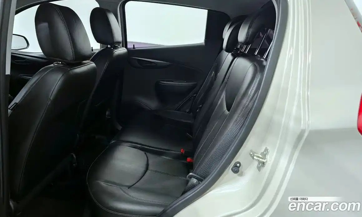 Chevrolet Spark 2016 1.0 гидро в Москве, фото 13