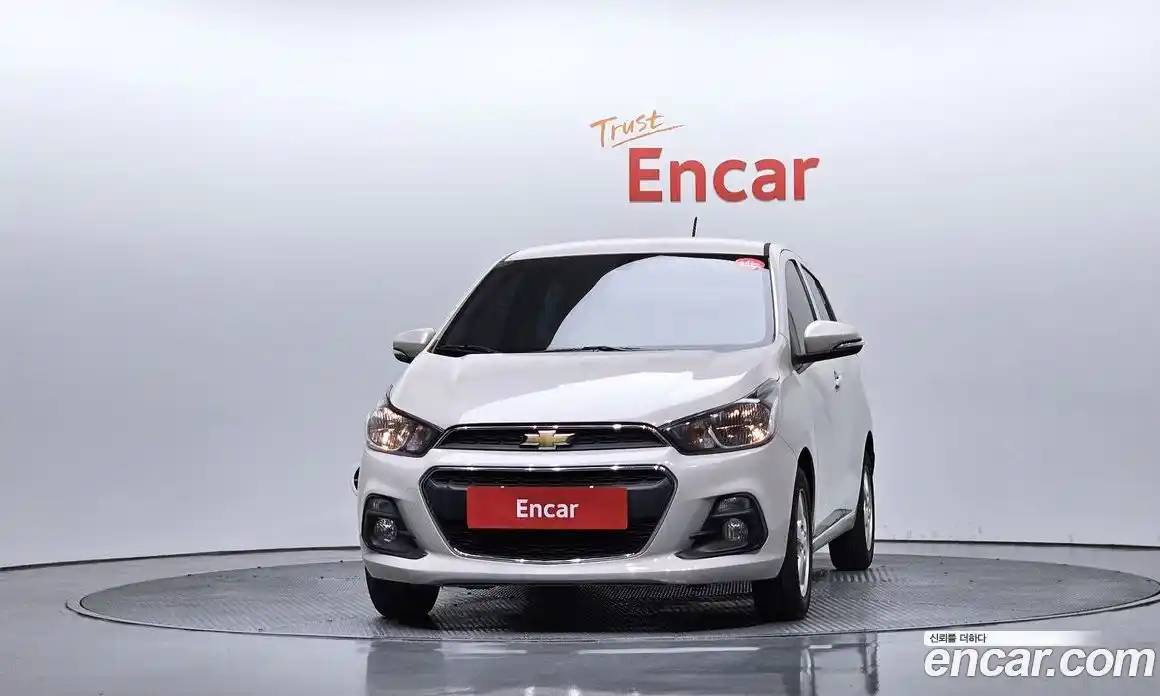 Chevrolet Spark 2016 1.0 гидро в Москве, фото 3