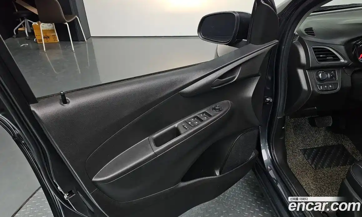 Chevrolet Spark 2018 1.0 гидро в Москве № 1907577, фото 14