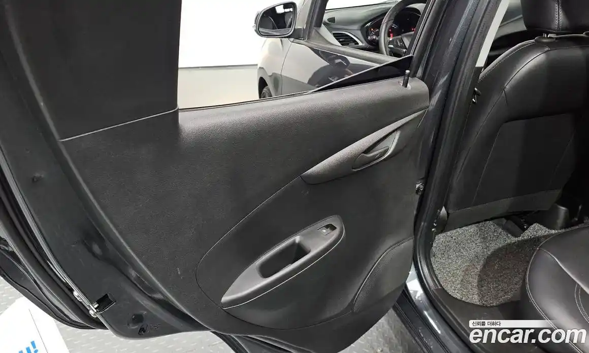 Chevrolet Spark 2018 1.0 гидро в Москве № 1907577, фото 15