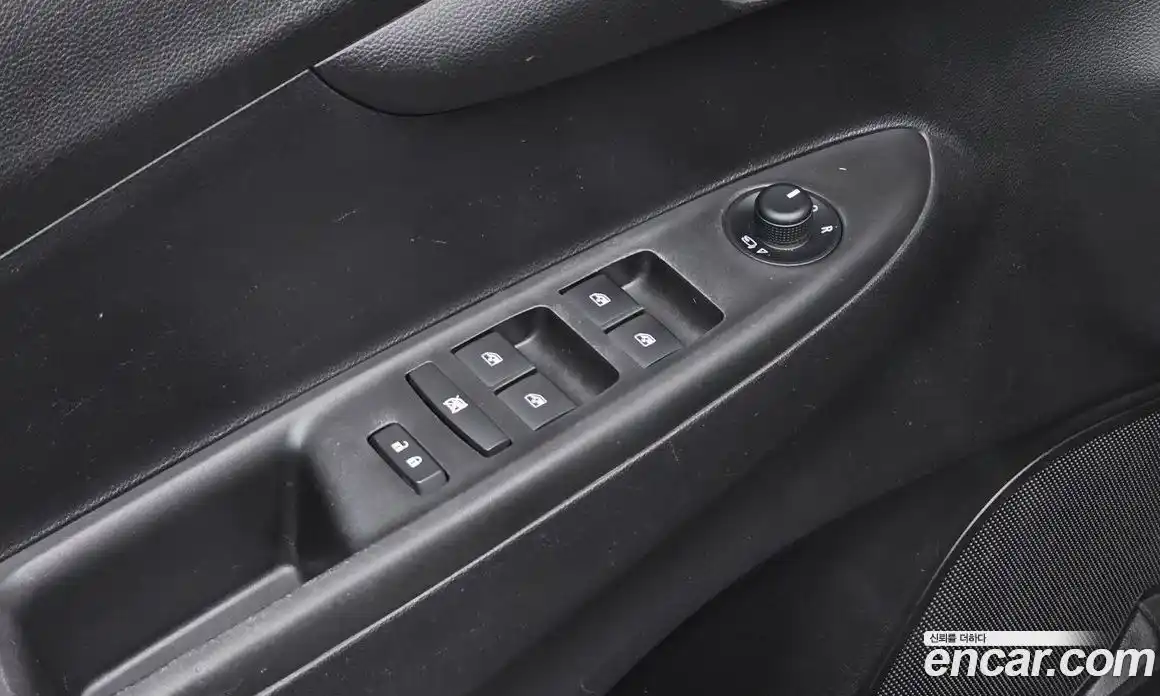 Chevrolet Spark 2018 1.0 гидро в Москве № 1907577, фото 25