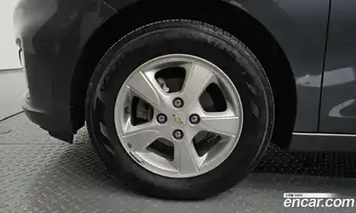 Chevrolet Spark 2018 1.0 гидро в Москве № 1907577, миниатюра 5