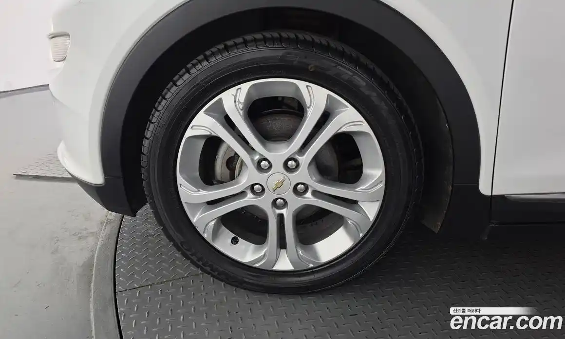 Chevrolet Bolt EV 2019 0.2 гидро в Москве № 1907606, фото 5