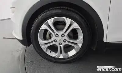 Chevrolet Bolt EV 2019 0.2 гидро в Москве № 1907606, миниатюра 5