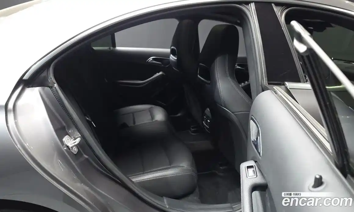 Mercedes-Benz CLA-Class 2016 2.0 гидро в Москве № 1910175, фото 12