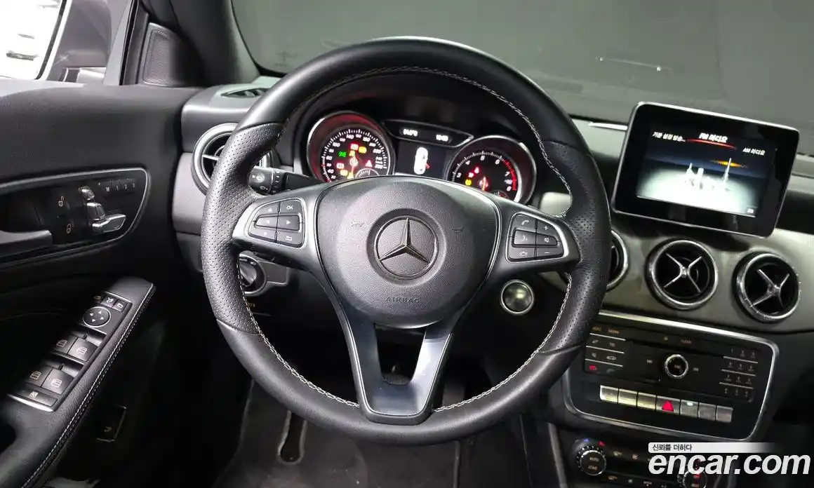 Mercedes-Benz CLA-Class 2016 2.0 гидро в Москве № 1910175, фото 13