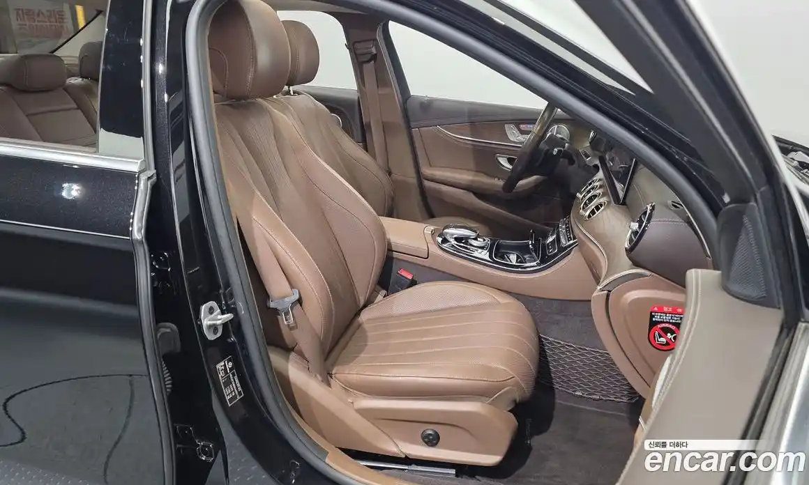 Mercedes-Benz E-Class 2019 2.0 гидро в Москве № 1910332, фото 18