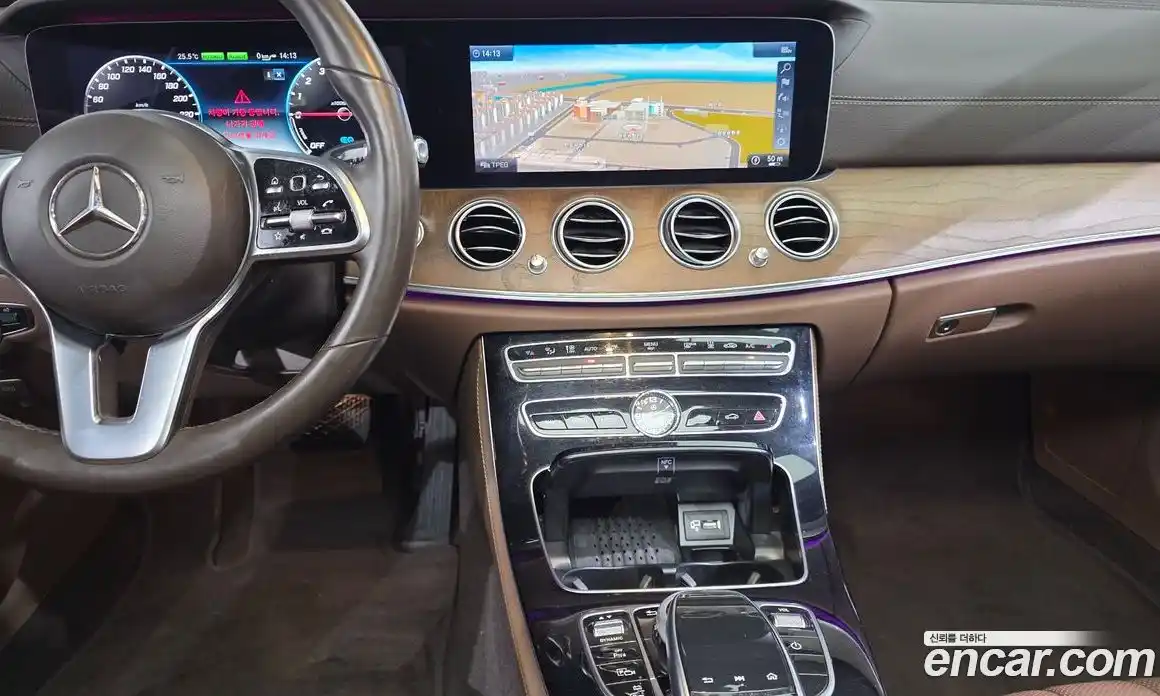 Mercedes-Benz E-Class 2019 2.0 гидро в Москве № 1910332, фото 25