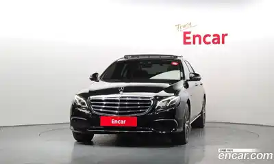 Mercedes-Benz E-Class 2019 2.0 гидро в Москве № 1910332, миниатюра 3