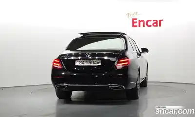 Mercedes-Benz E-Class 2019 2.0 гидро в Москве № 1910332, миниатюра 4