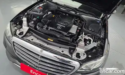 Mercedes-Benz E-Class 2019 2.0 гидро в Москве № 1910332, миниатюра 6
