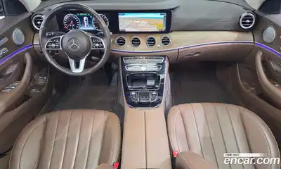 Mercedes-Benz E-Class 2019 2.0 гидро в Москве № 1910332, миниатюра 10