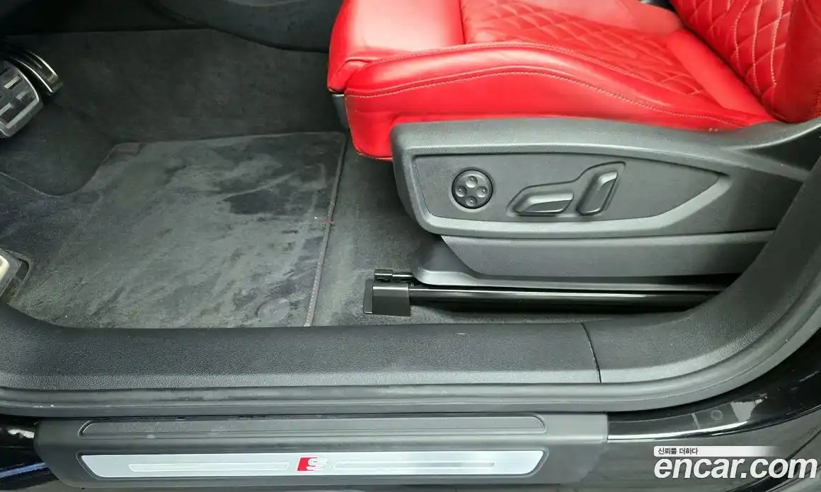 Audi SQ5 2023 3.0 гидро в Москве № 1910645, фото 32
