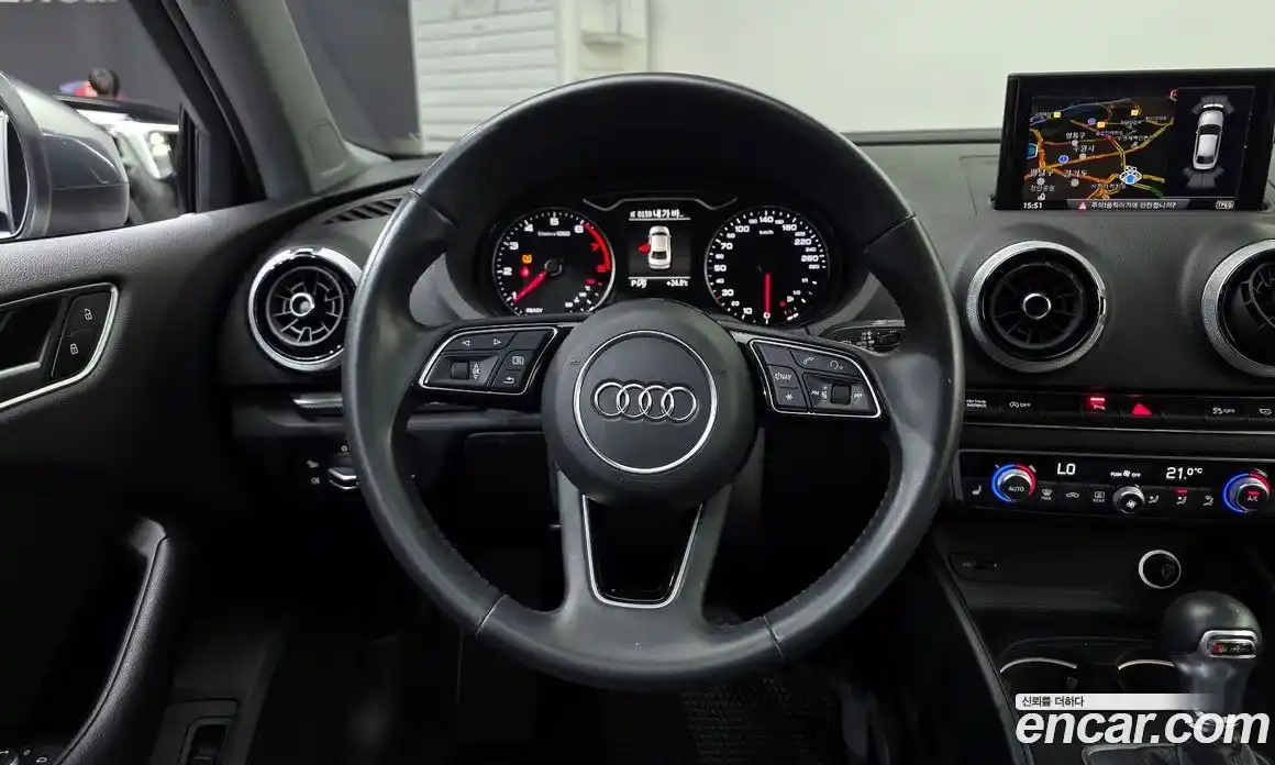 Audi A3 2018 2.0 гидро в Москве № 1910754, фото 18