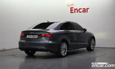 Audi A3 2018 2.0 гидро в Москве № 1910754, миниатюра 2