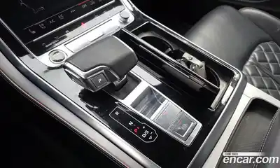 Audi Q8 2021 3.0 гидро в Москве № 1911447, миниатюра 9