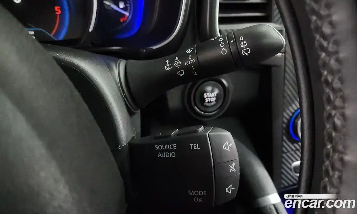 Renault QM6 2016 2.0 гидро в Москве № 1912448, фото 28