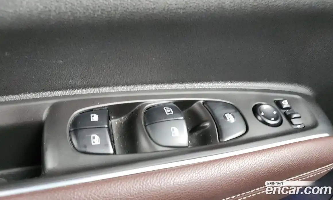 Renault QM6 2016 2.0 гидро в Москве № 1912448, фото 29