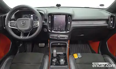 Volvo XC40 2020 2.0 гидро в Москве № 1913073, миниатюра 7