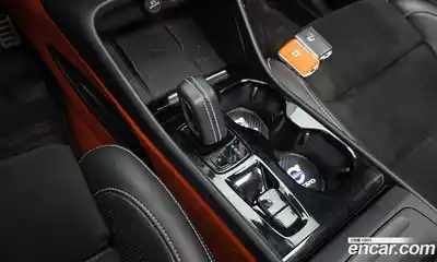 Volvo XC40 2020 2.0 гидро в Москве № 1913073, миниатюра 9