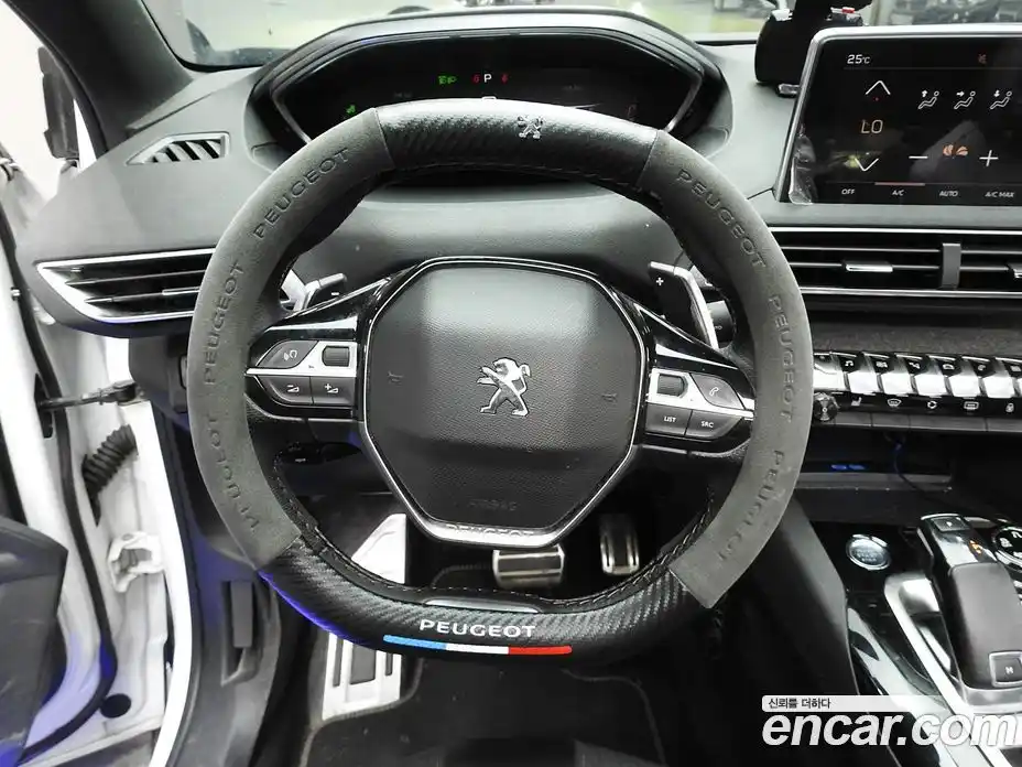 Peugeot 3008 2019 1.5 гидро в Москве, фото 17