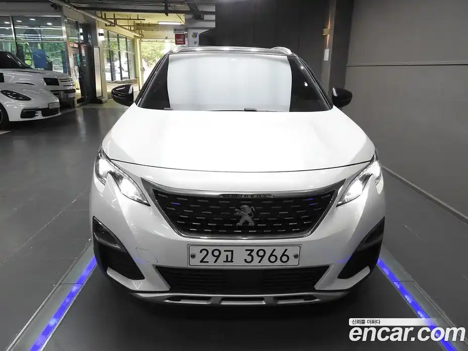 Peugeot 3008 2019 1.5 гидро в Москве, фото 3