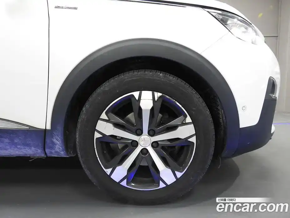 Peugeot 3008 2019 1.5 гидро в Москве, фото 5