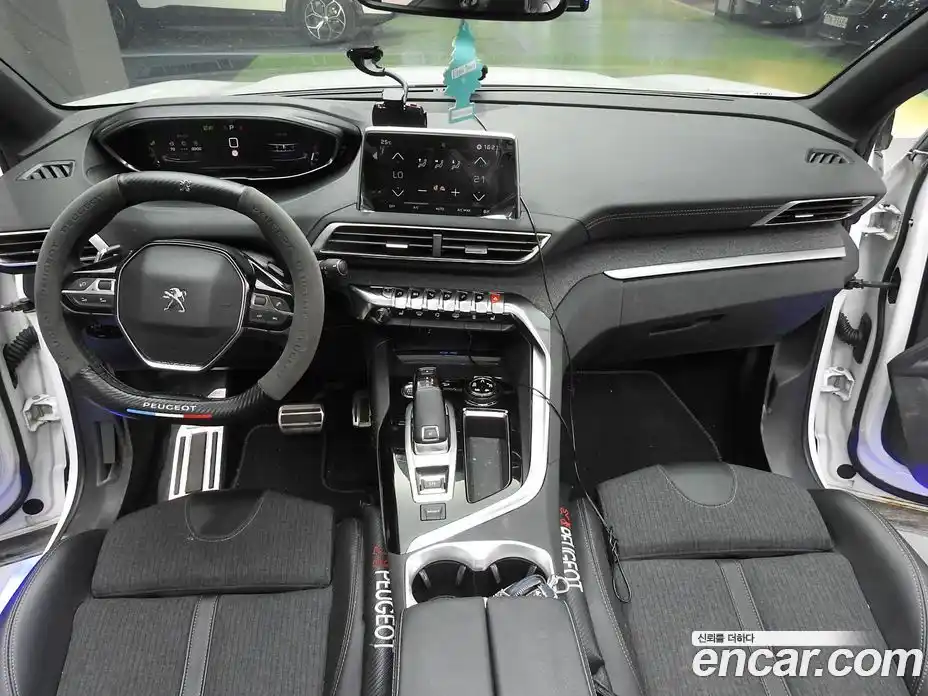 Peugeot 3008 2019 1.5 гидро в Москве, фото 7