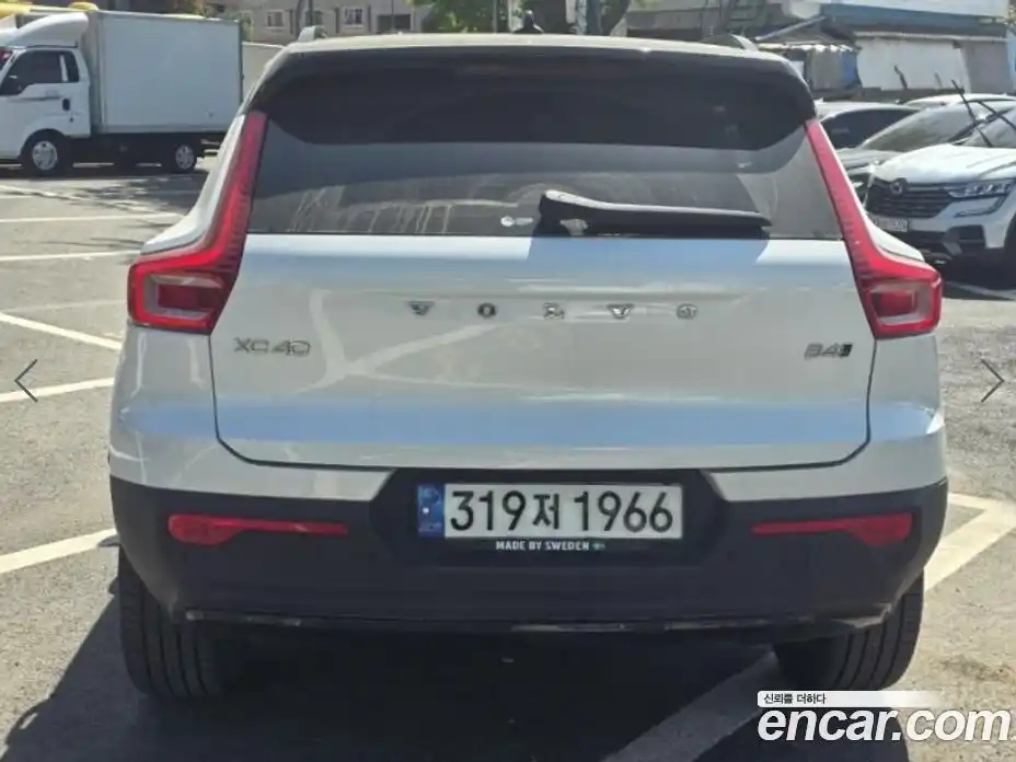 Volvo XC40 2022 2.0 гидро в Москве № 1913534, фото 3