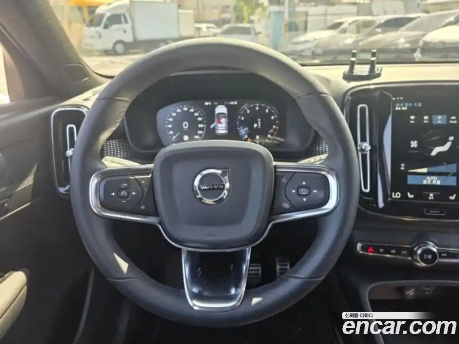 Volvo XC40 2022 2.0 гидро в Москве № 1913534, фото 7
